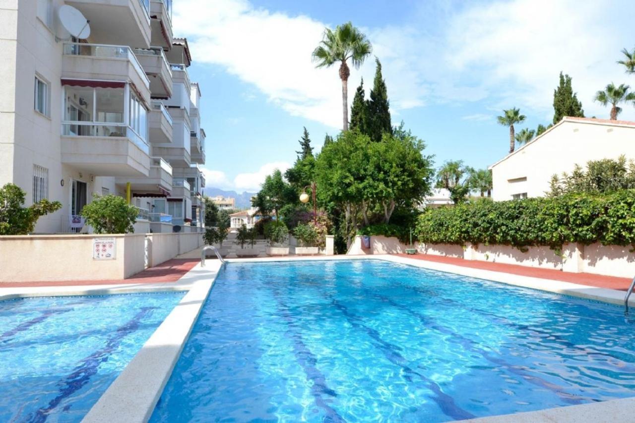 Apartamento Golf Pau Casals Альбир Экстерьер фото