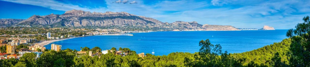 Apartamento Golf Pau Casals Альбир Экстерьер фото