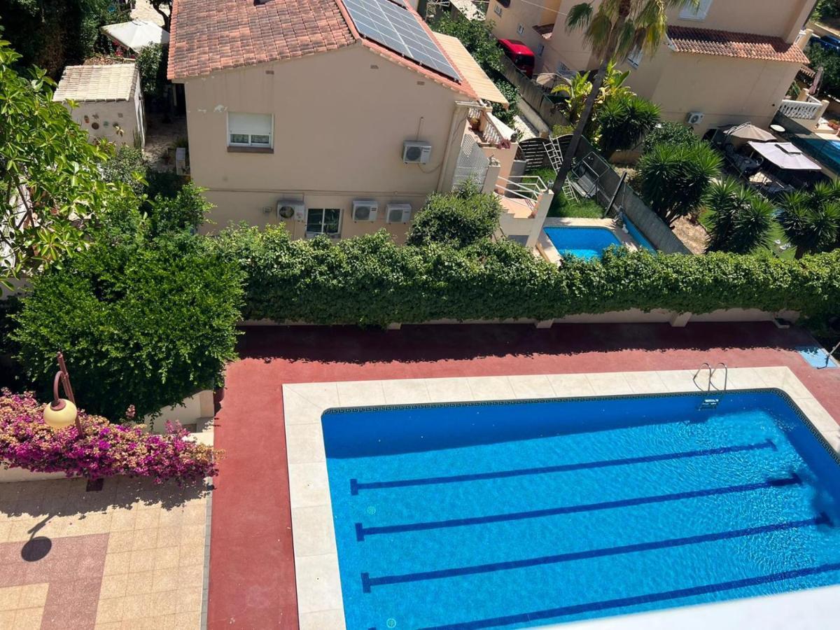 Apartamento Golf Pau Casals Альбир Экстерьер фото