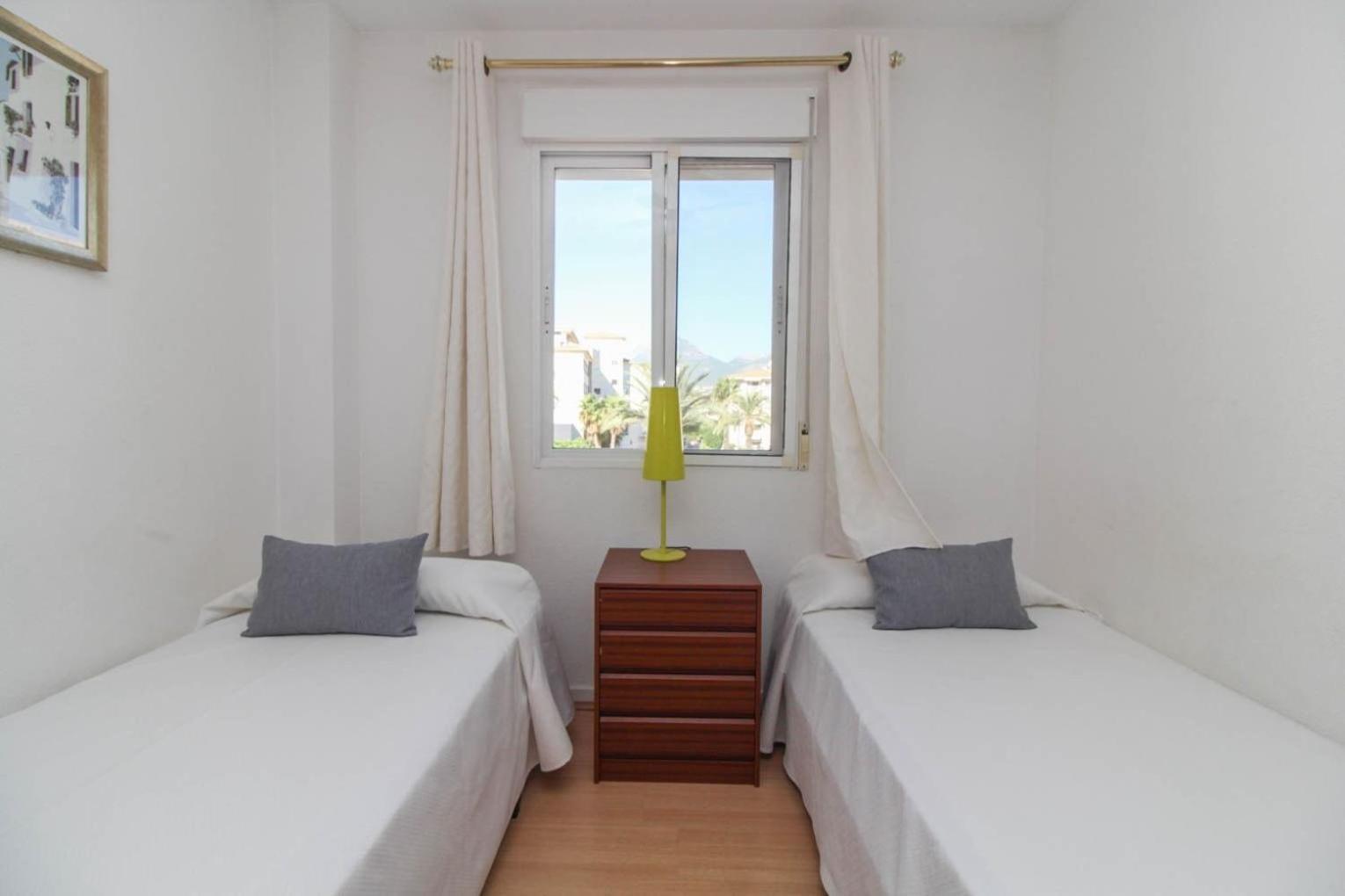 Apartamento Golf Pau Casals Альбир Экстерьер фото